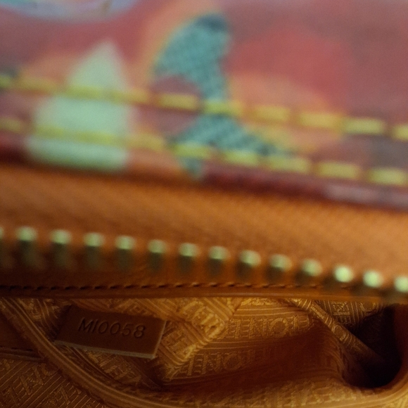 🎁Rare and highly collectable Louis Vuitton Defile Weekender in Pulp Watercolor. - Picture 16 of 16